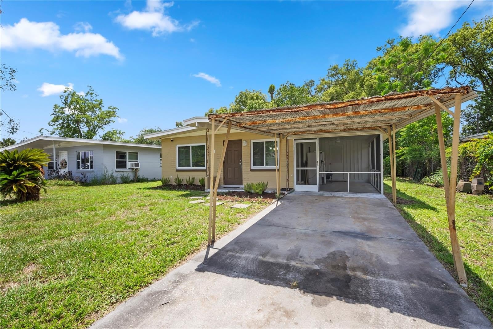 5212 N INDIANA Avenue – photo 2