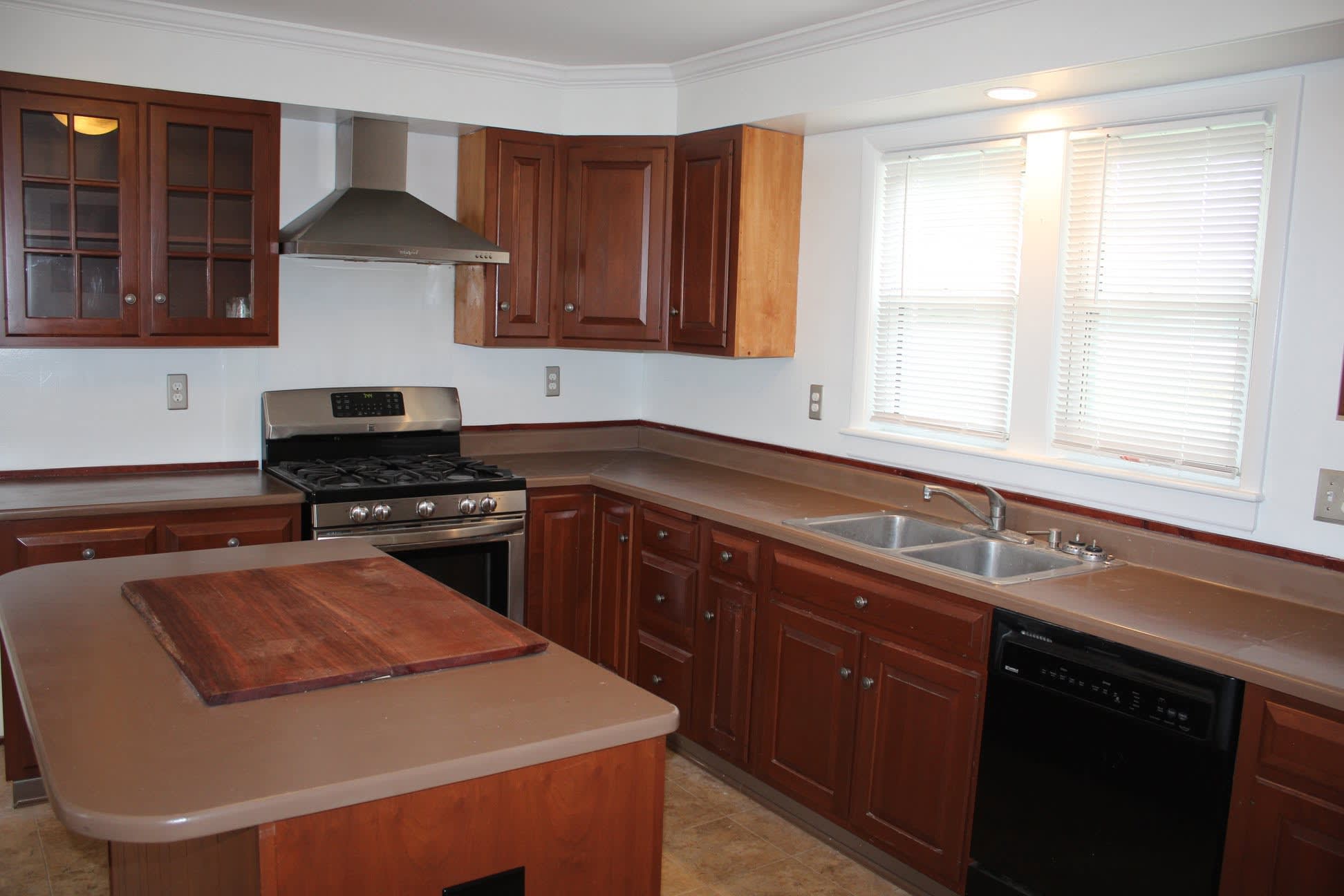 7446 Queponco Road – photo 2