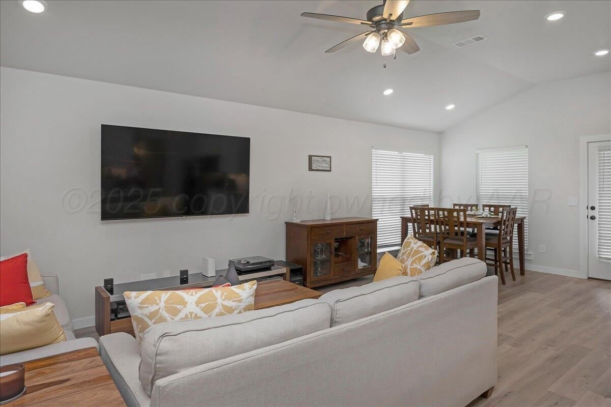7510 JOHN THOMAS Street – photo 5