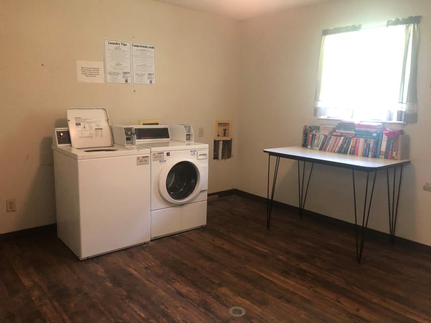 709 West Witt St. – photo 2