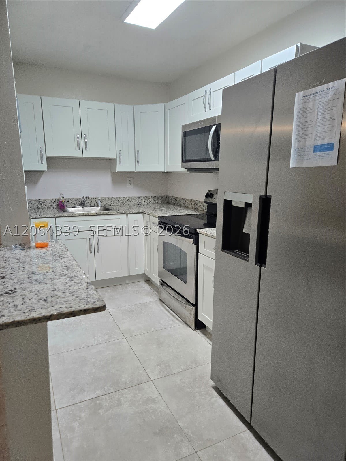 4550 SW 67 AV – photo 2