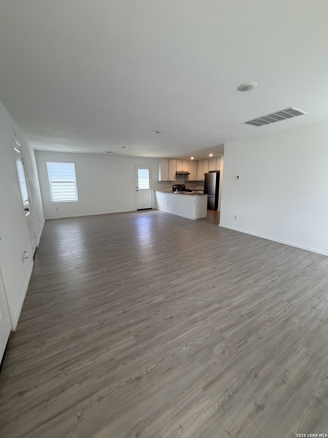2822 Millikan Dr – photo 3