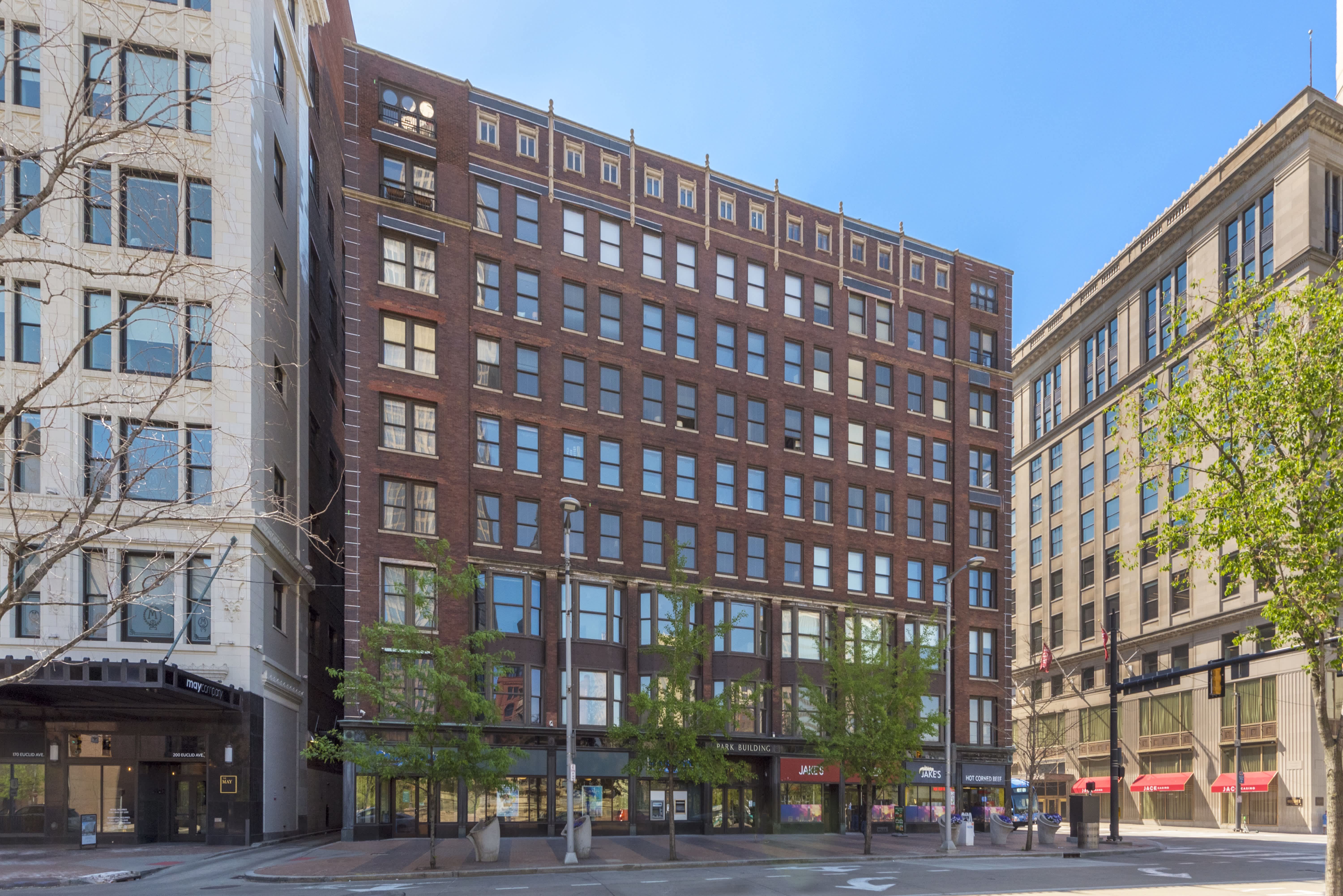 140 Public Sq Apt 403 – photo 2