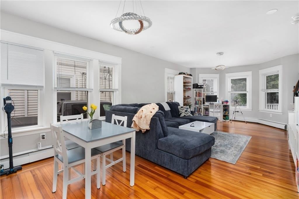 21 Waverly Street – photo 5