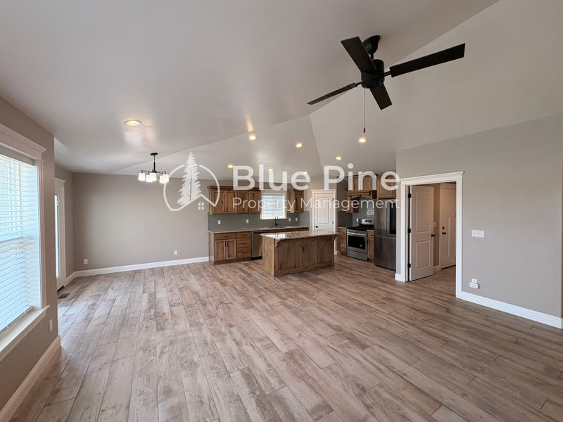 1890 Mesa Canyon Drive – photo 4