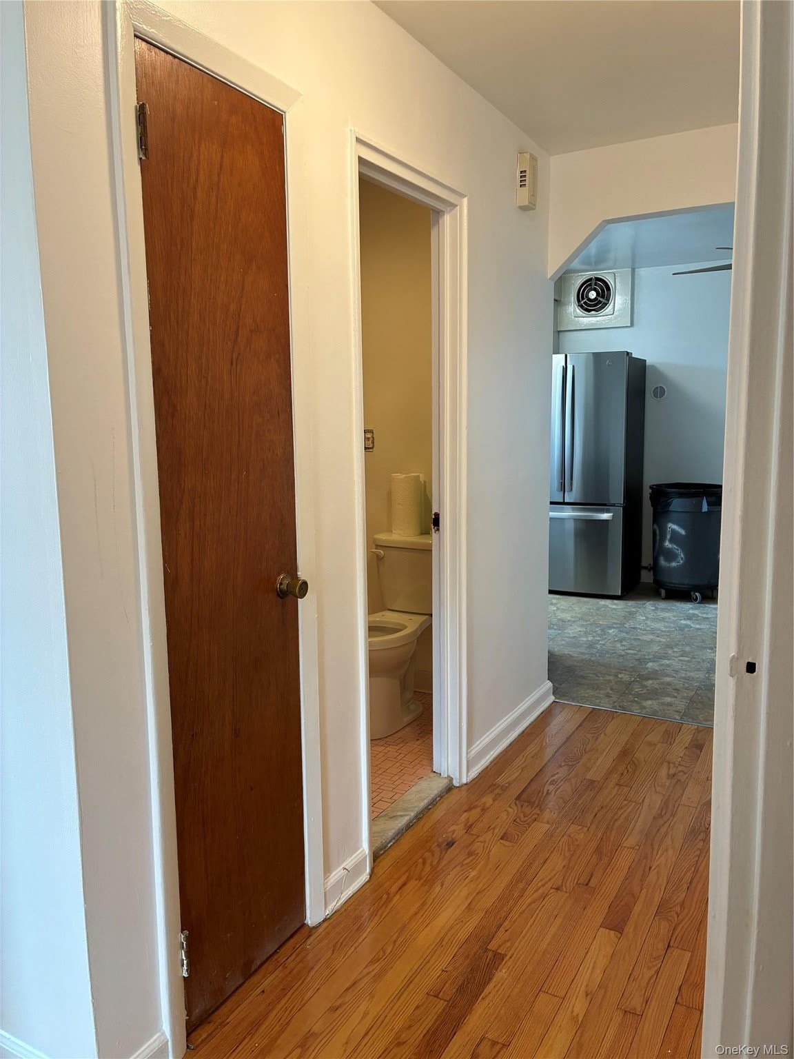 105 Wakefield Avenue – photo 3