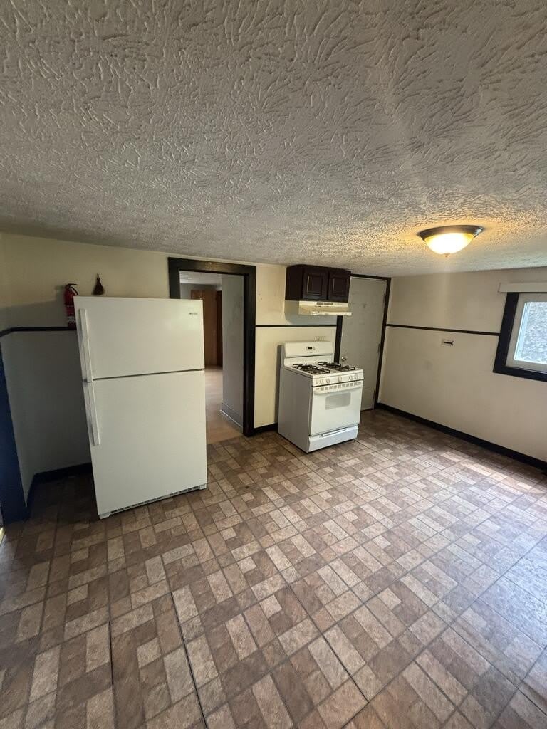 56 Pieri Lane – photo 2