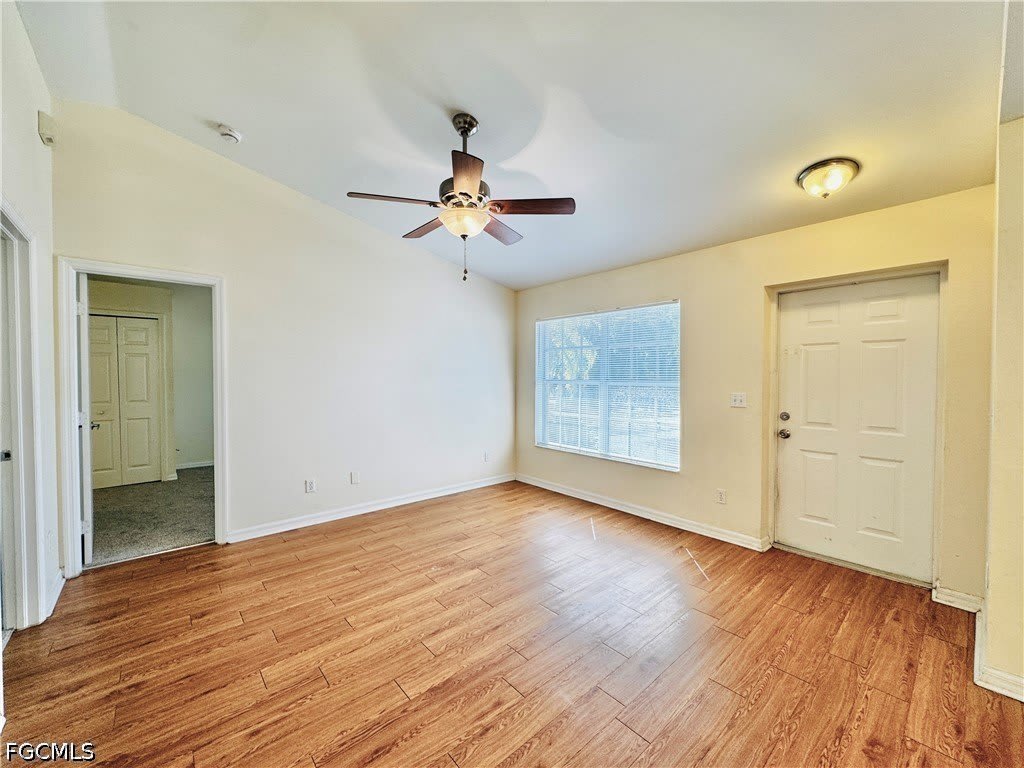 1105 Harold Avenue S – photo 2