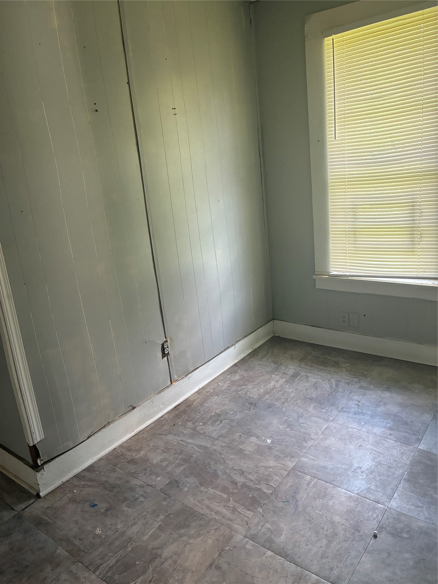 2712 Ashton Street – photo 4
