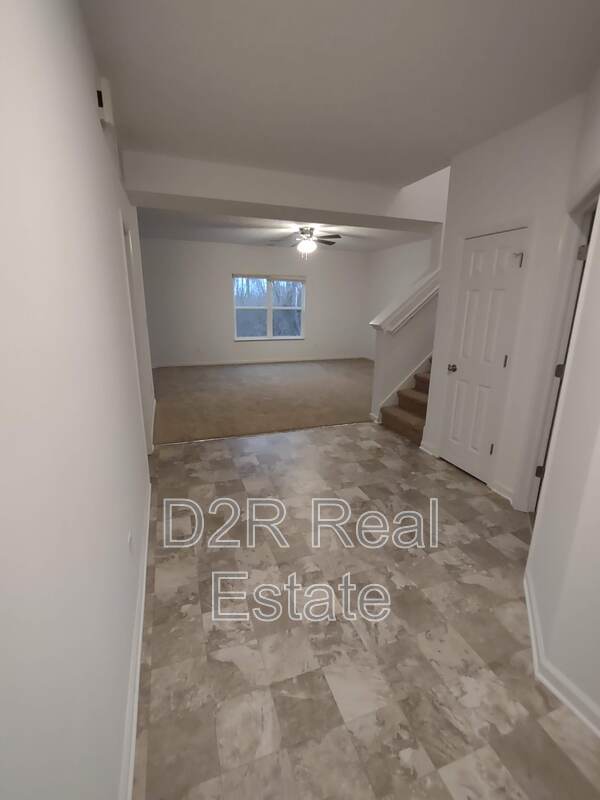 1199 Saticoy Ct – photo 3