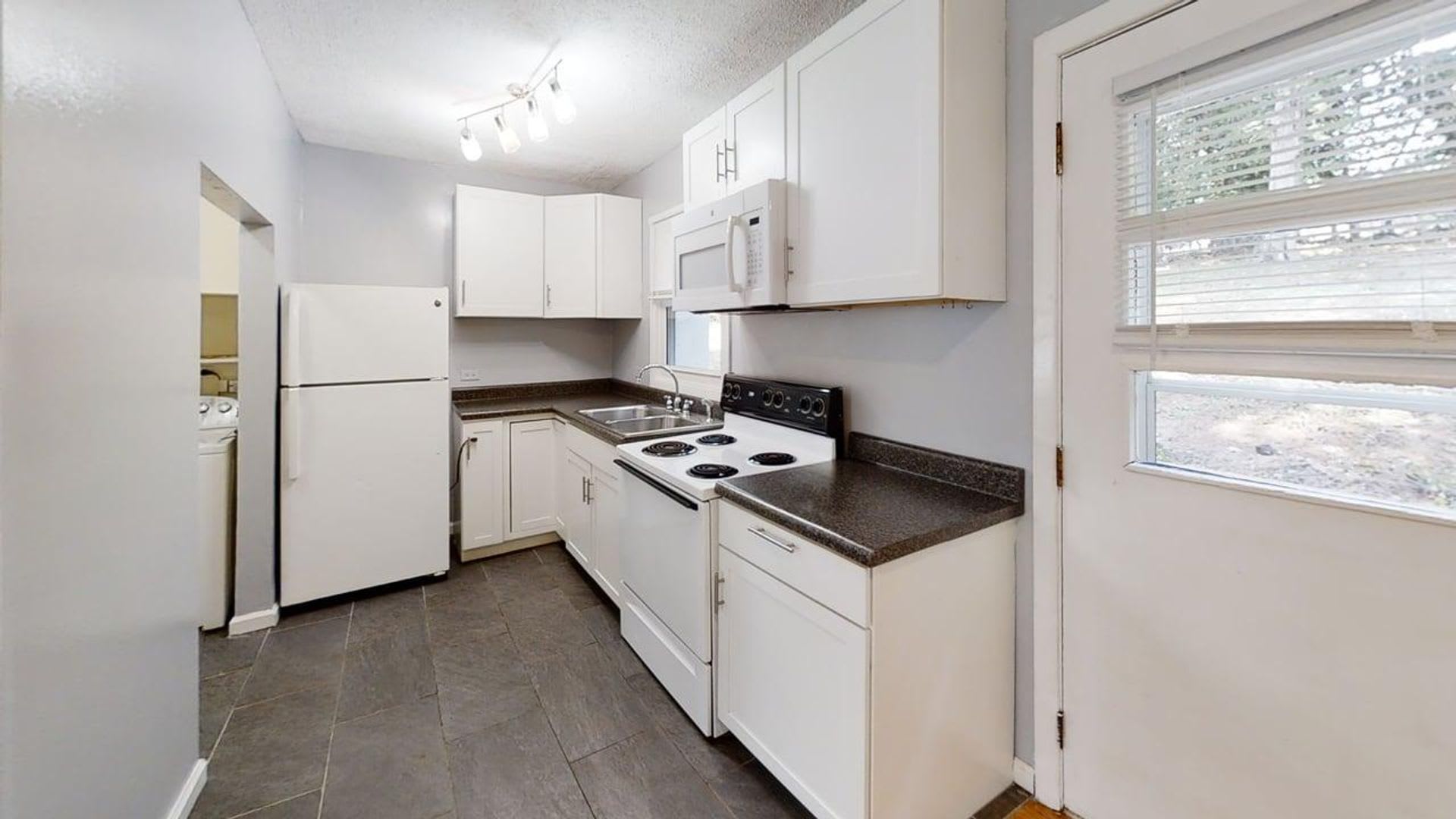 1107 River Court – photo 5