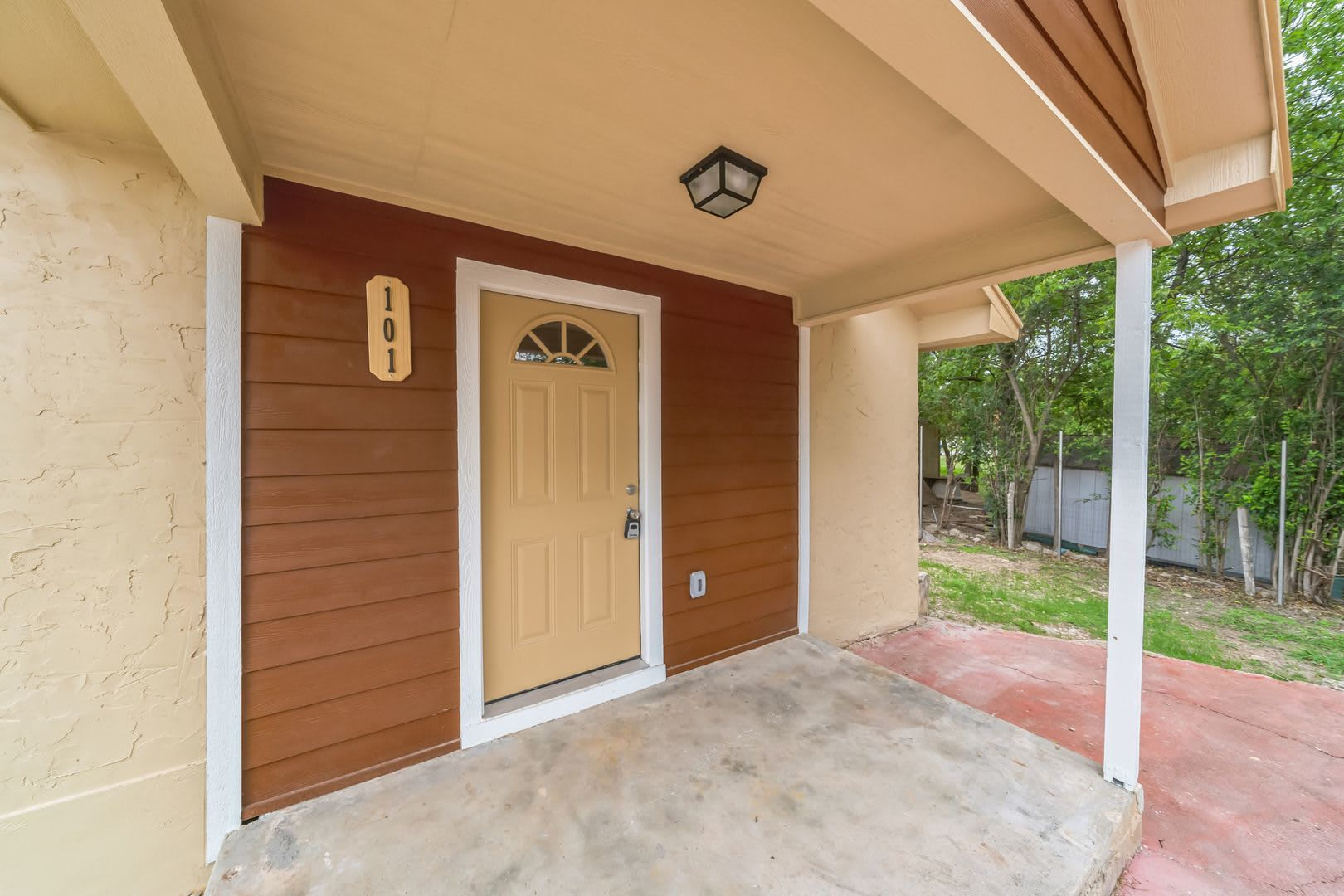 For Lease – 2 Bedroom, 1 Bath Corner Home in Kerrville, TX – photo 1