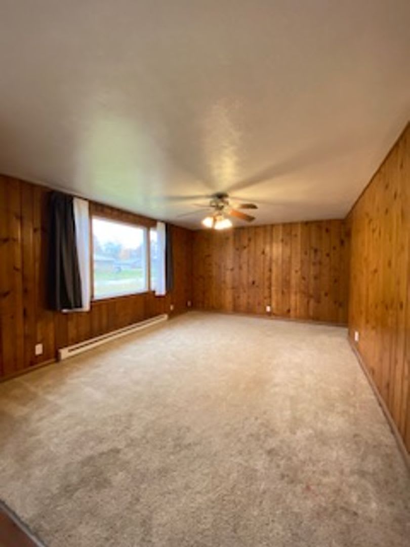 500 Off First Month Rent 3 Bedroom Home In Elkhart – photo 4