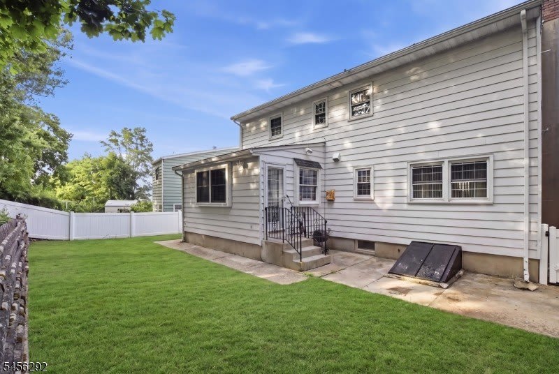 518 Orchard Pl – photo 4