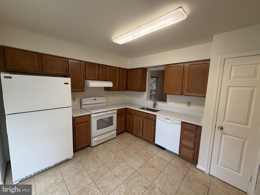 1081 SMARTTS Lane NE – photo 2