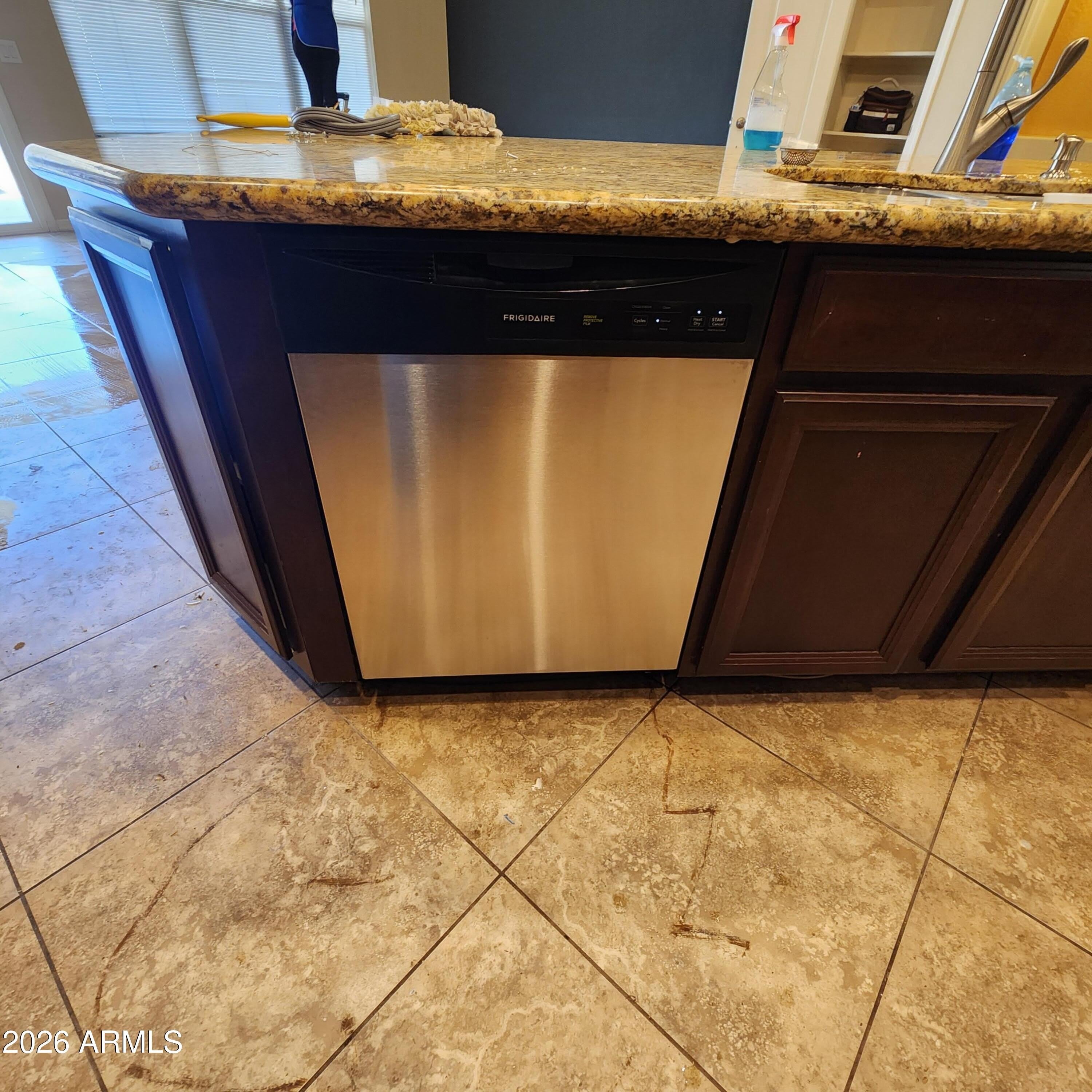 609 E PEARCE Road – photo 3