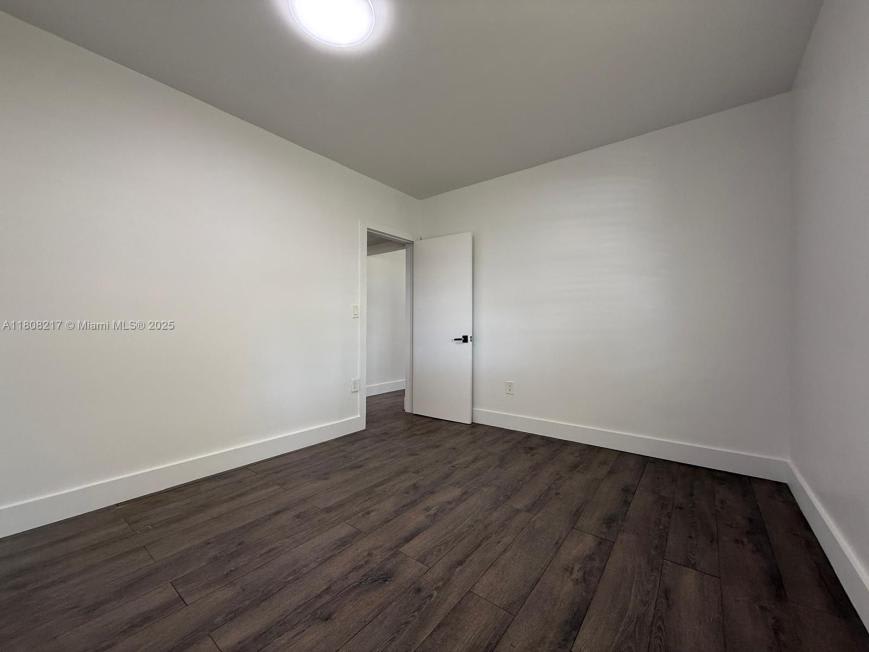 1330 NE 133rd St – photo 2