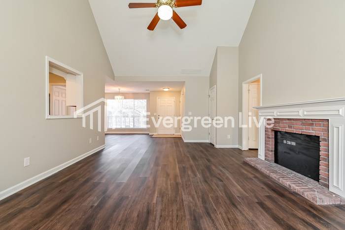 3431 Hollow Oak Drive – photo 3