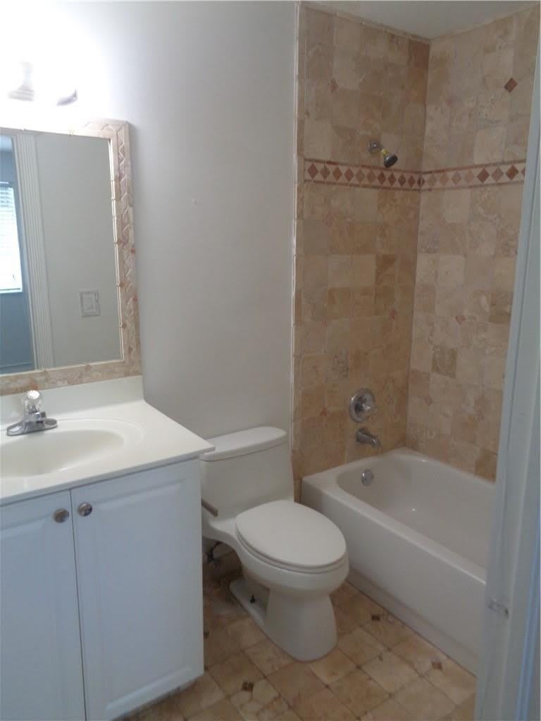 11379 NW 34TH Place – photo 3