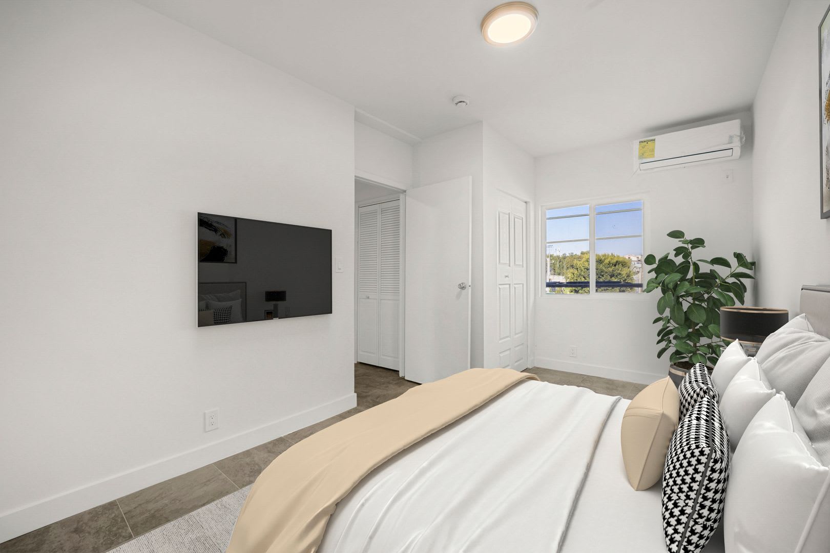 1630 W. Temple St. – photo 2