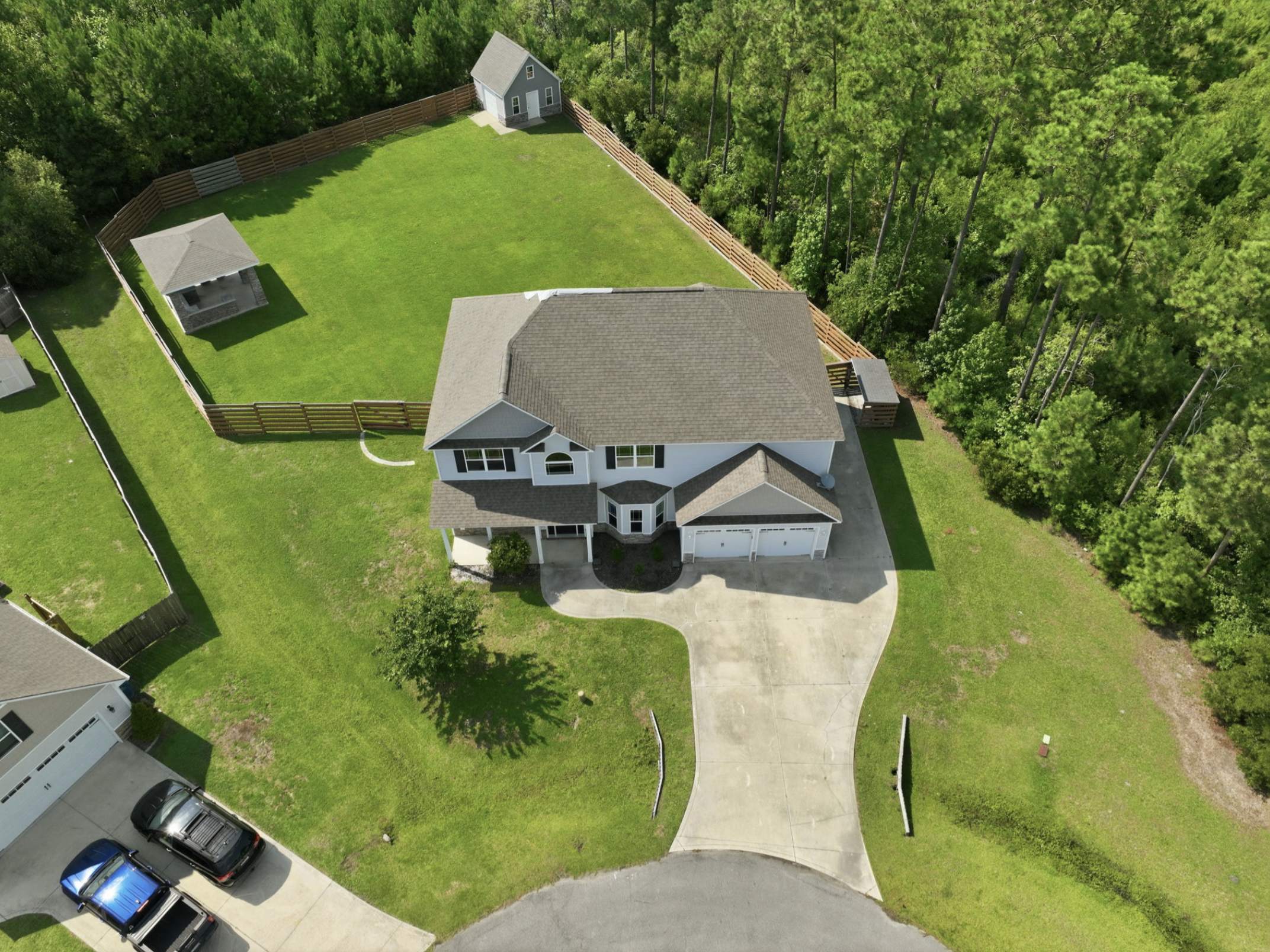 208 Misty Cove Ct – photo 2