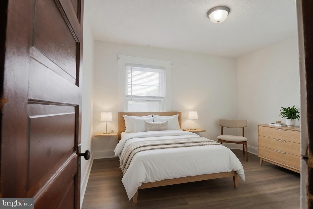714 REVOLUTION Street – photo 4