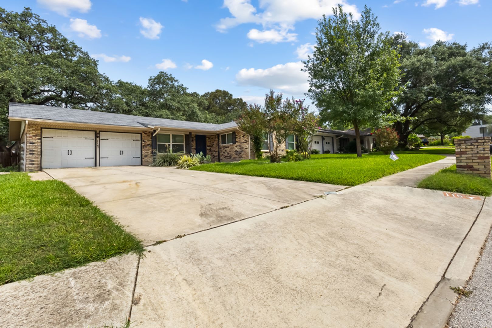 Single-Story Charm with Modern Updates & Spacious Backyard – photo 2