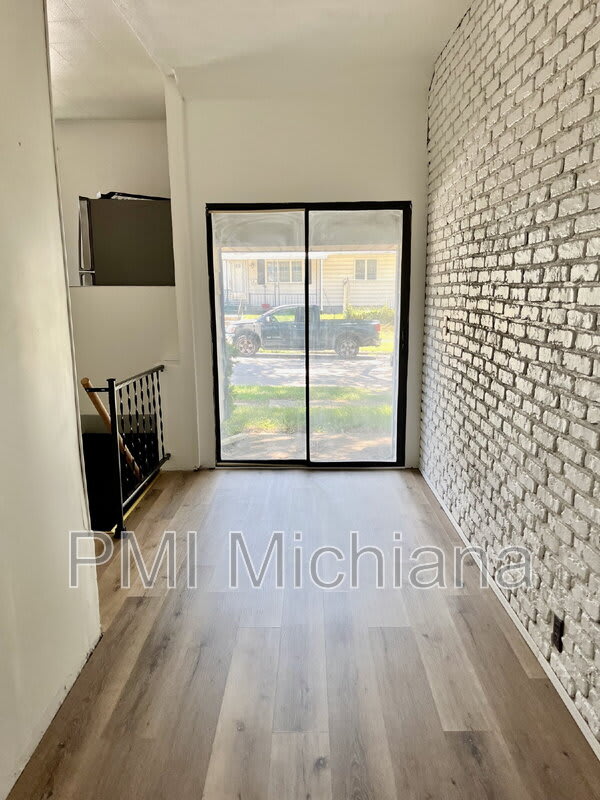 1829 South Jackson Street – photo 4