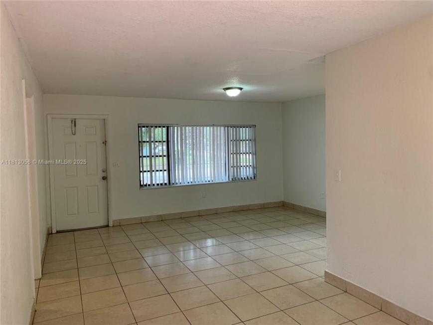 2481 NW 178th Ter – photo 5