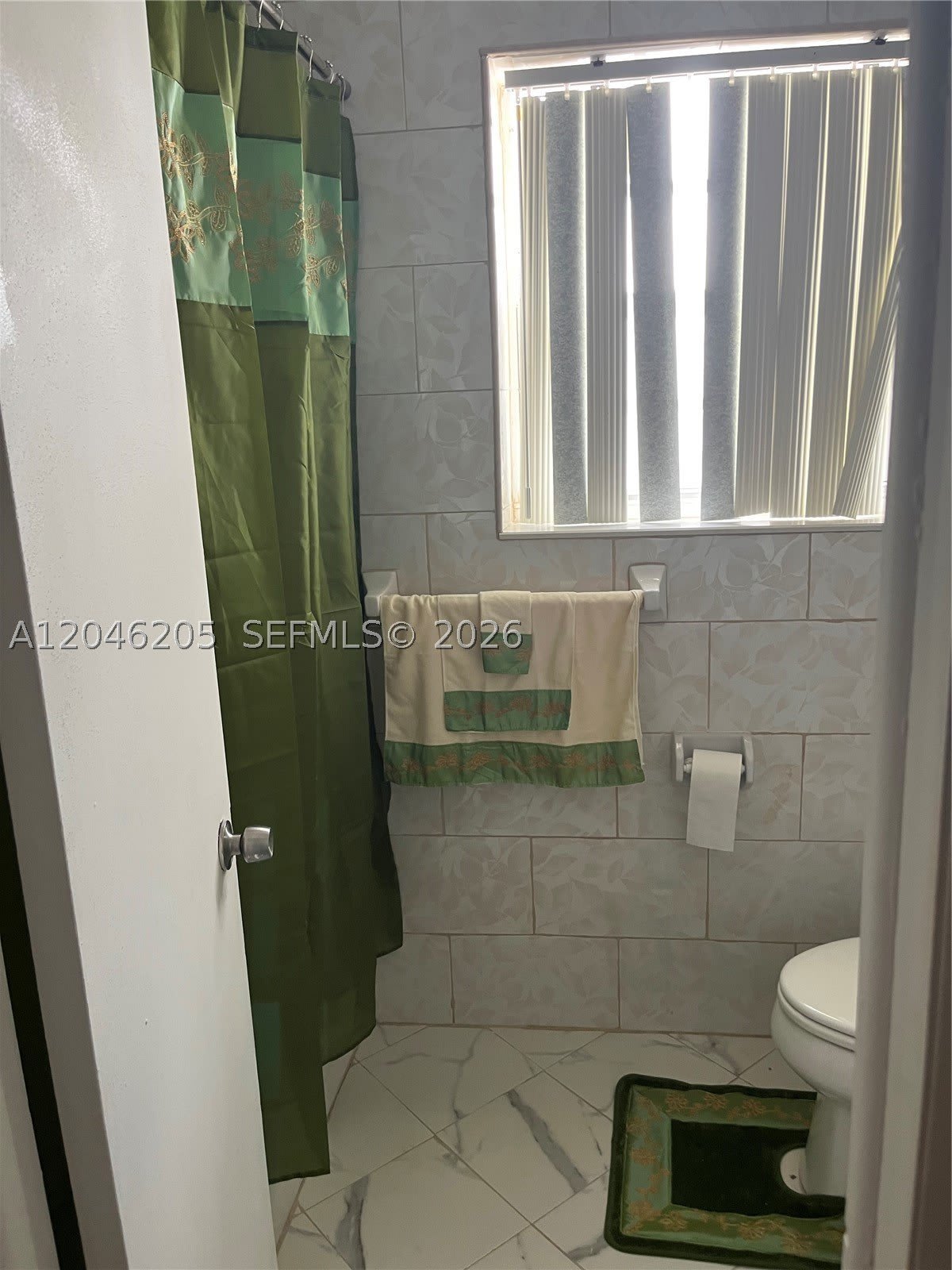 19821 NE 13th Ct – photo 5