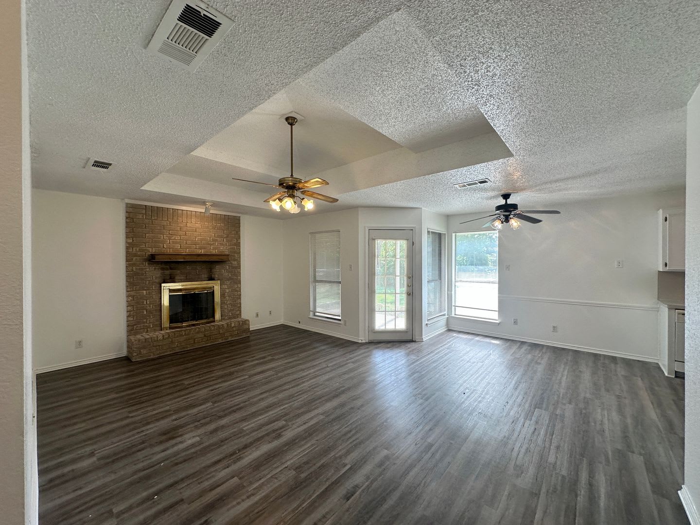 1/2 Off 1st Months Rent! – photo 2