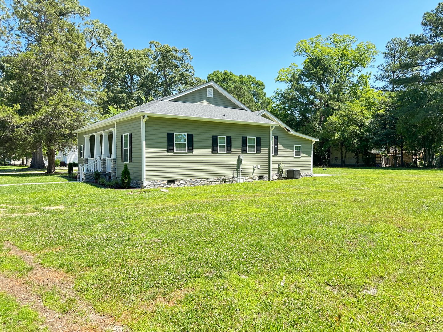 408 Branch Street – photo 3