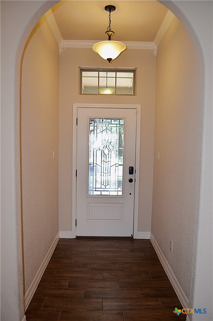 7609 Zircon Drive – photo 4