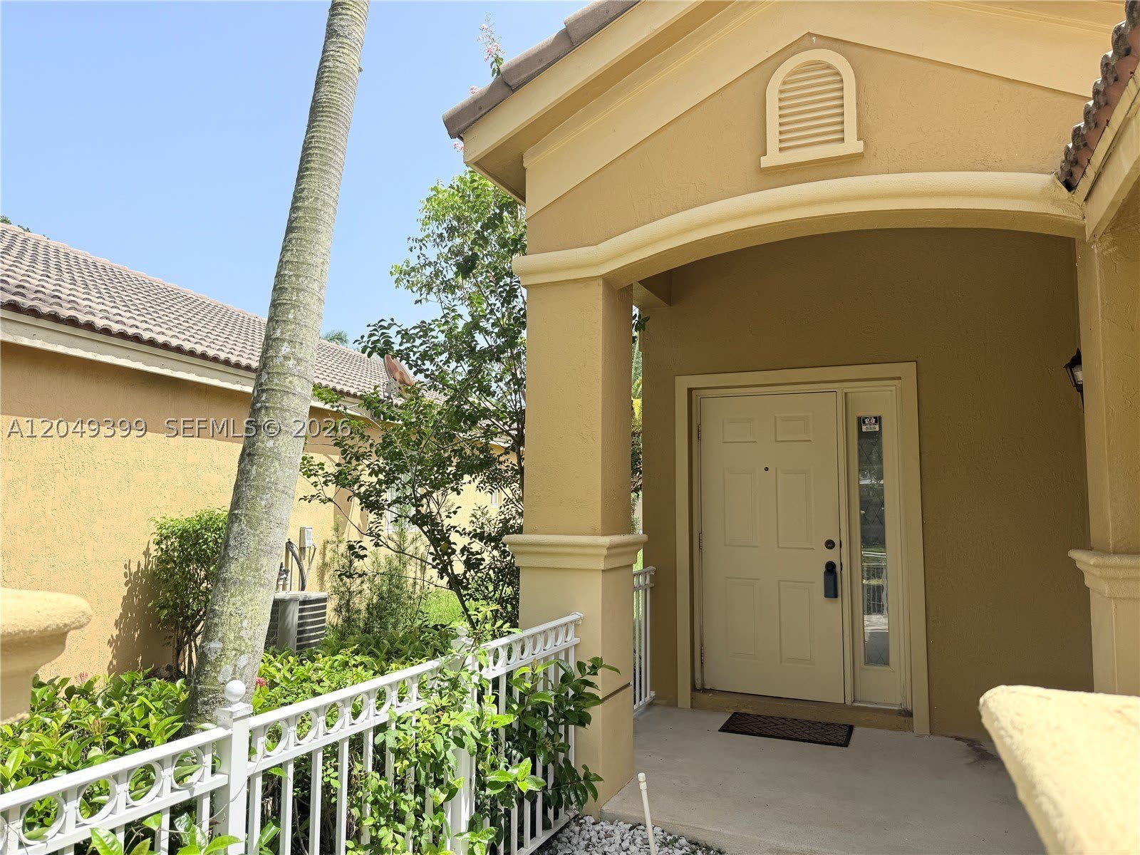 899 Phoenix Way – photo 3