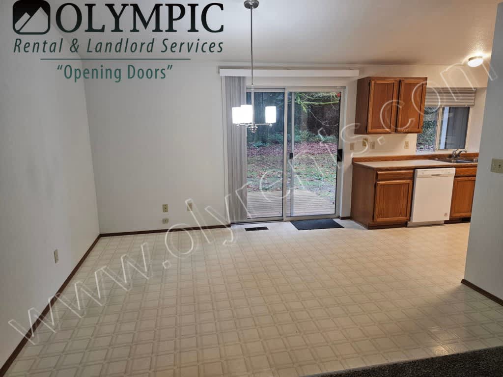 1448 Mix St Nw – photo 5