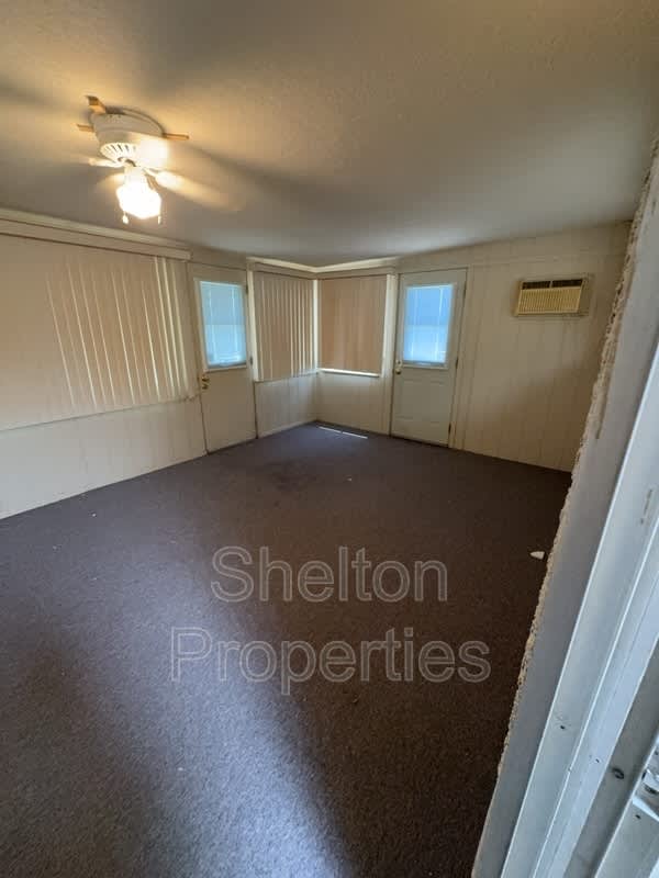10103 N 97Th Ave Apt B – photo 4