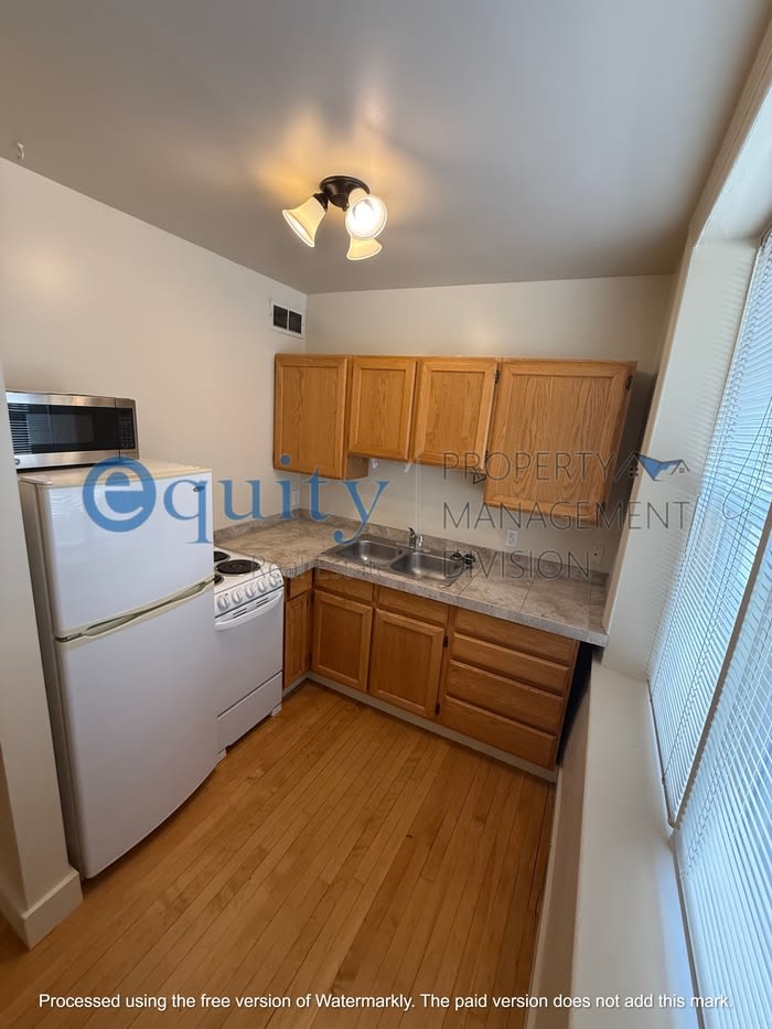 565 East 1st Avenue – photo 4