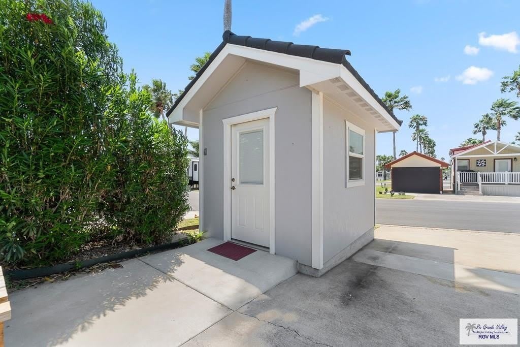 2072 E CORDOBA – photo 2