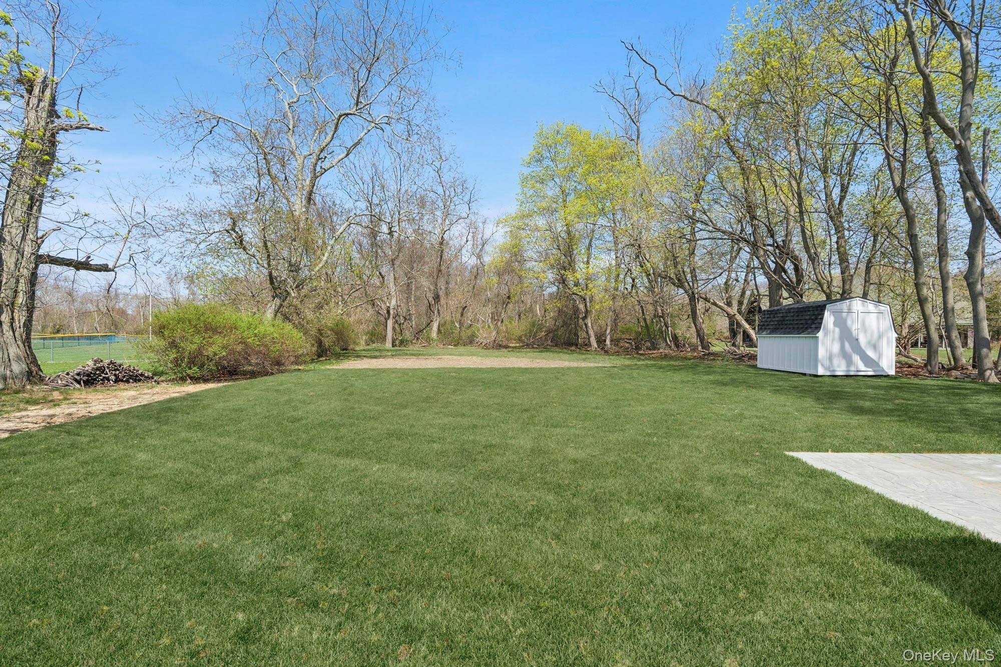 5075 Main Road – photo 3
