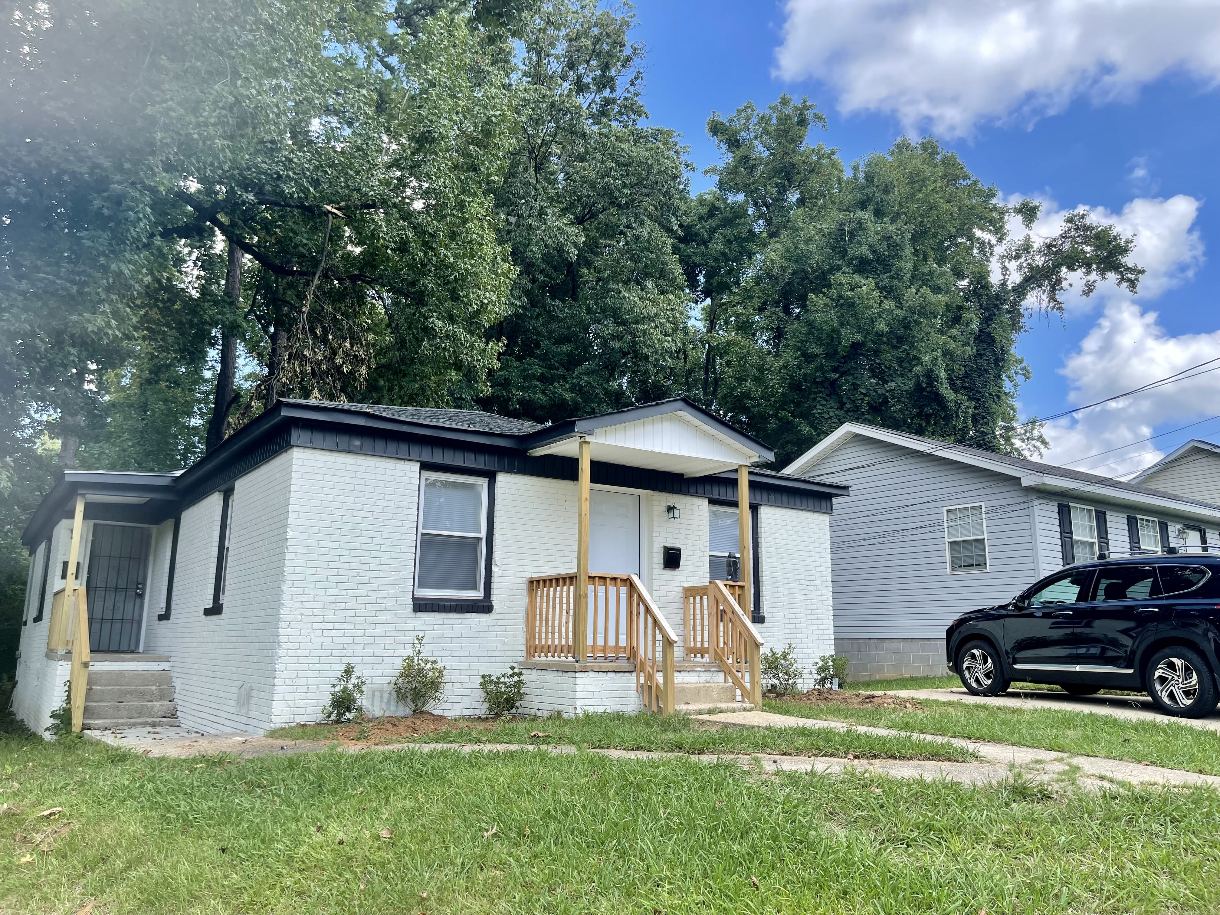 1028 Mc Arthur Ave – photo 1