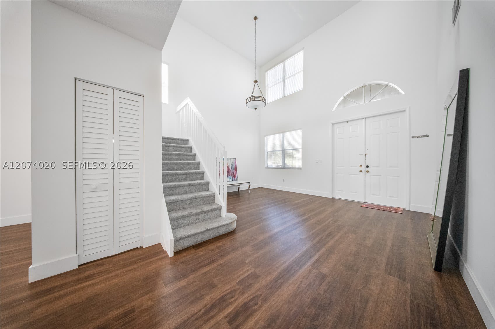 13868 SW 38th Ter – photo 4