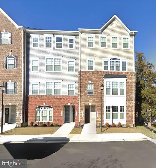7901 Independence Drive – photo 1