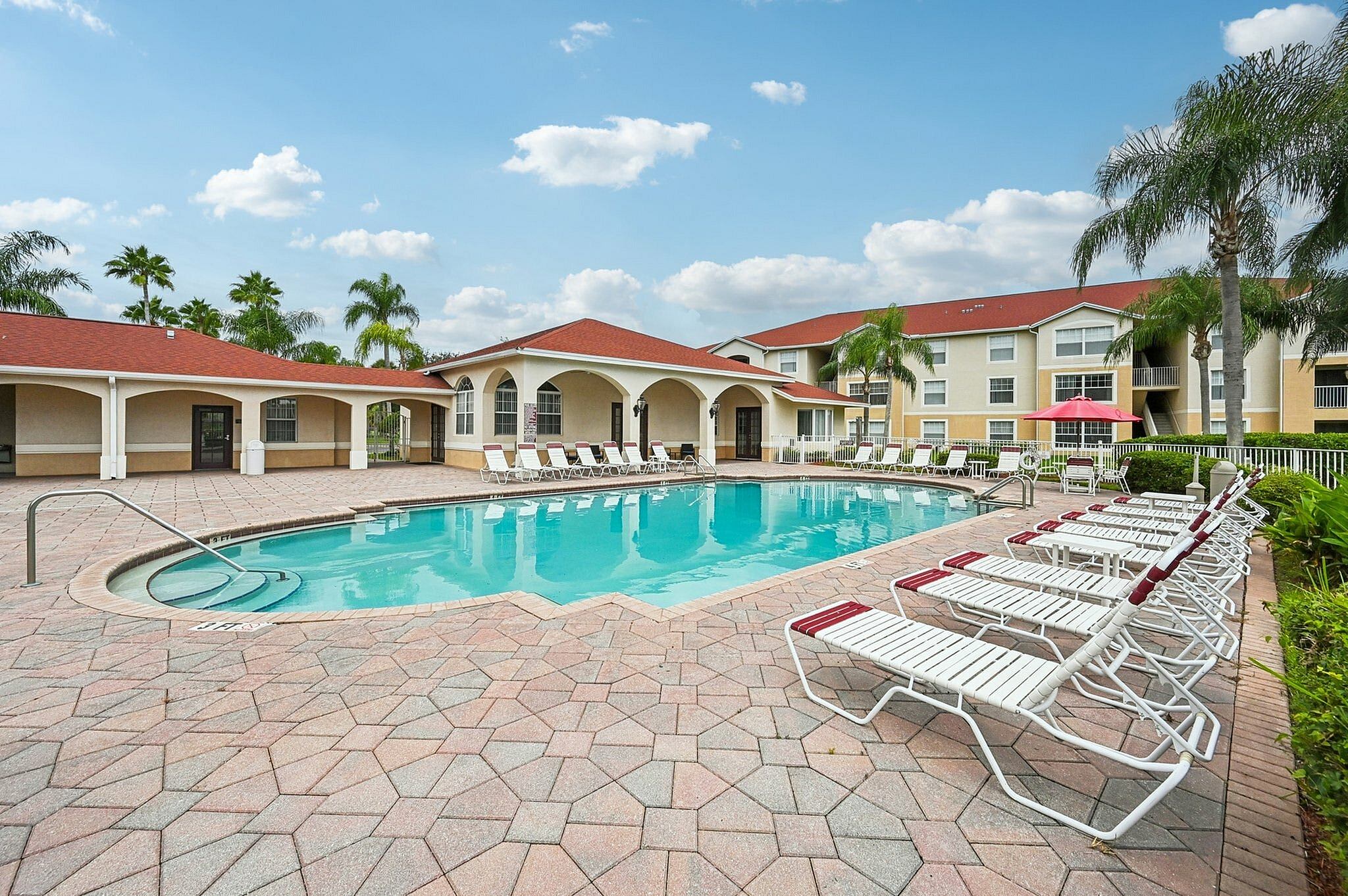 Treasure Cay Apartments – photo 2