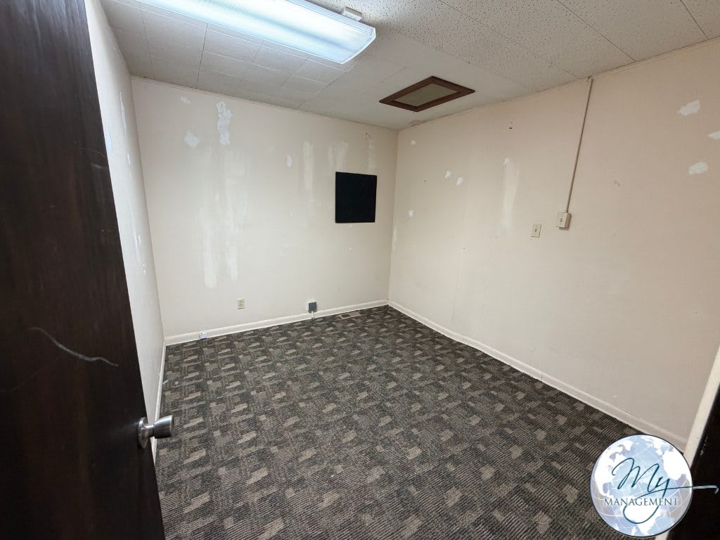 213 N Lincoln Ave – photo 4