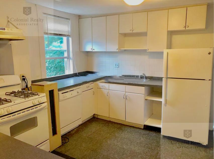 38 Newton St. – photo 2
