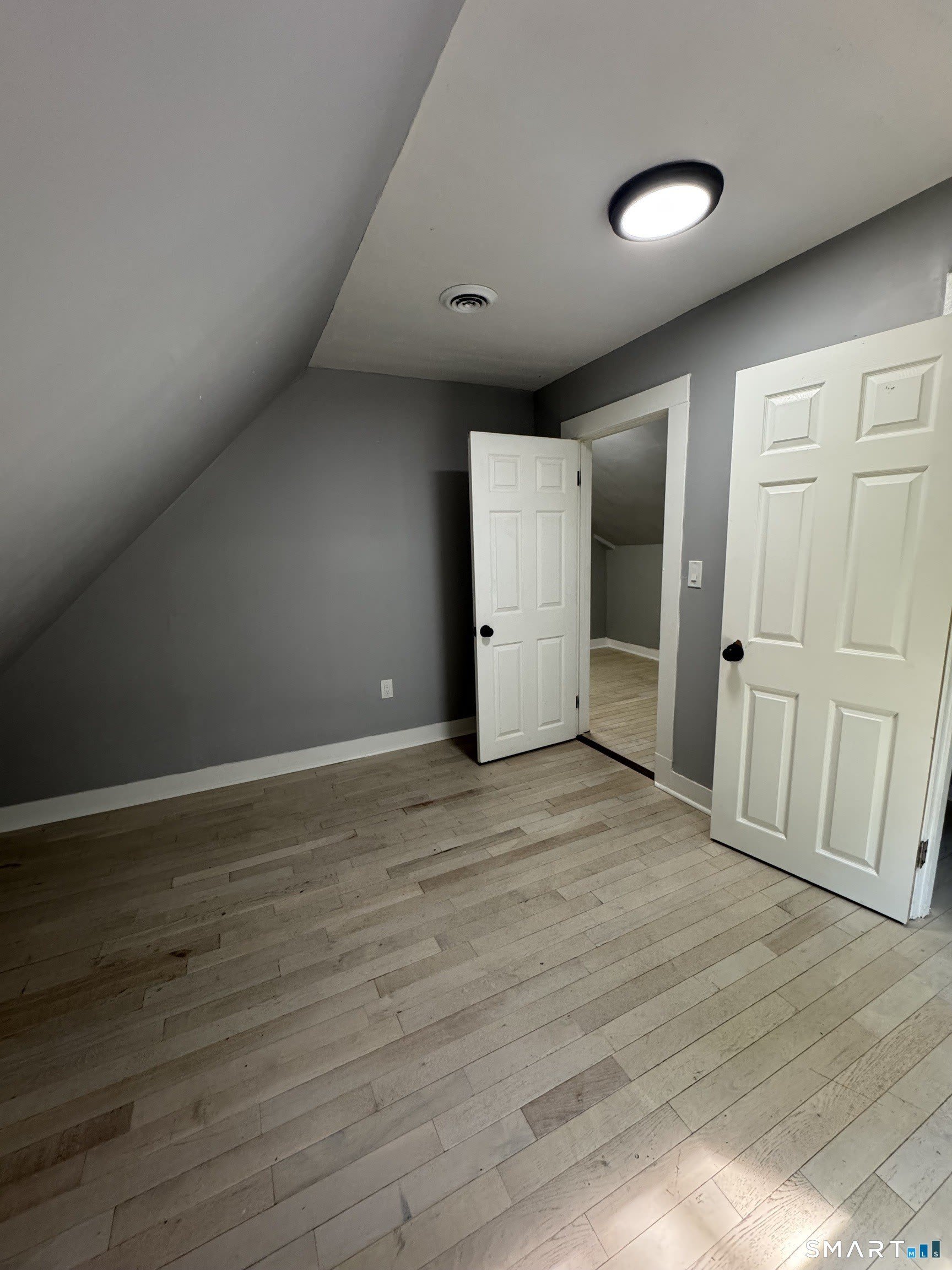 146 Farren Avenue – photo 4