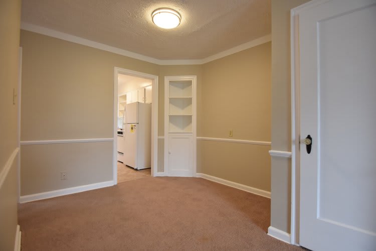 155 S. Quentin Road Apt C – photo 2