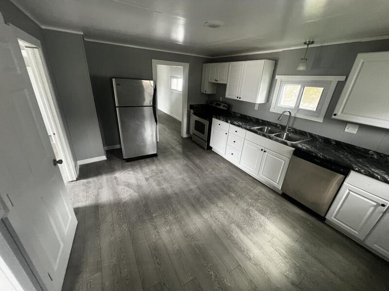 16 Cummings St – photo 1