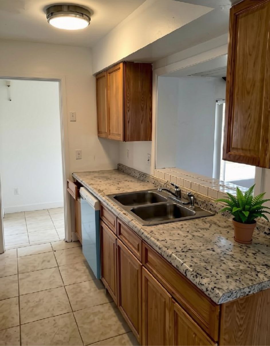 1001 Bay Breeze Terrace – photo 3