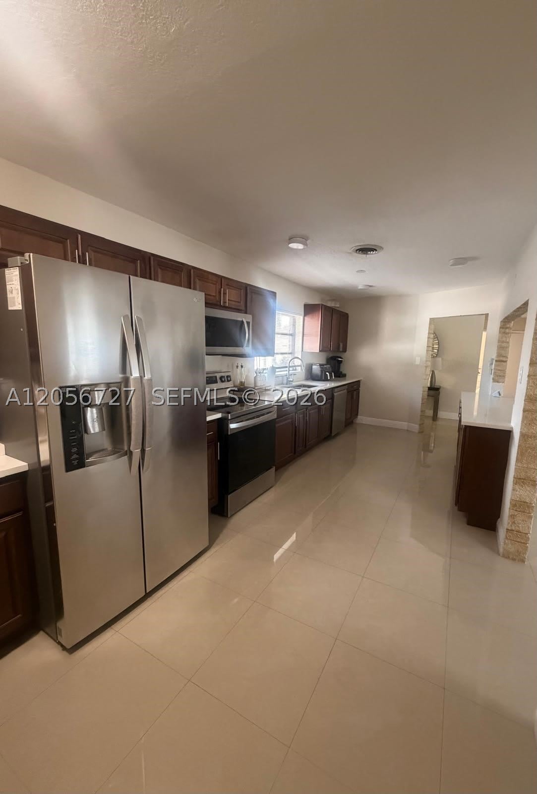 6790 SW 10th Ct – photo 3